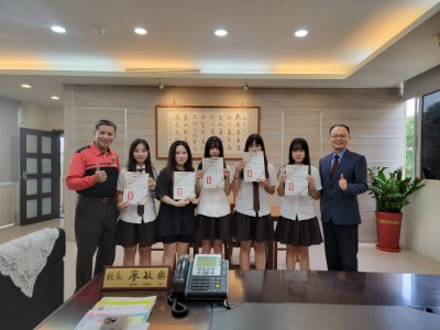 「國科會科普活動：2025第四屆全國高中科學探究英文辯論競賽」榮獲績優作品獎